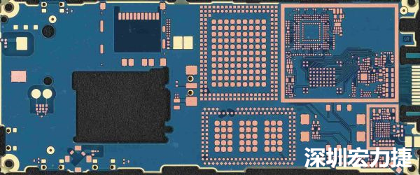 手機(jī)可用的PCB空間相當(dāng)小，而1片式的設(shè)計是節(jié)省成本的作法，如何做到區(qū)隔不同子系統(tǒng)、降低雜訊干擾，是設(shè)計關(guān)鍵。